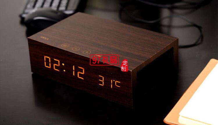 木質(zhì)無(wú)線(xiàn)藍(lán)牙音箱
